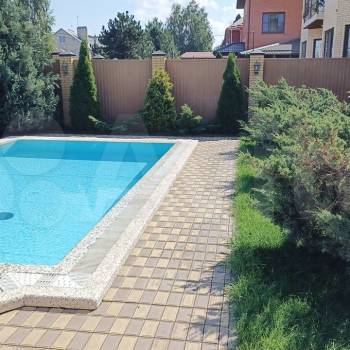 Продается Дом, 360 м²