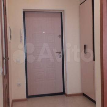 Продается 1-комнатная квартира, 39 м²