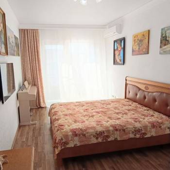 Продается 1-комнатная квартира, 39 м²