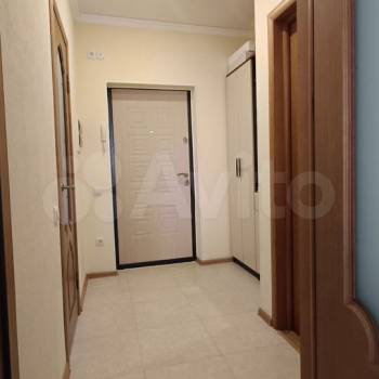 Продается 1-комнатная квартира, 39 м²