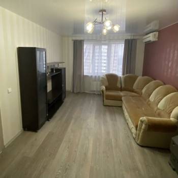 Сдается 2-х комнатная квартира, 65 м²