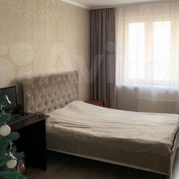 Продается 1-комнатная квартира, 40 м²