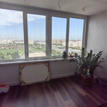 Продается Многокомнатная квартира, 165,2 м²