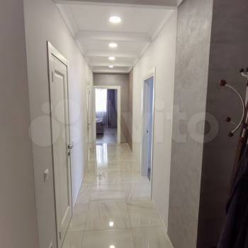 Продается Многокомнатная квартира, 165,2 м²