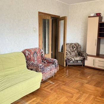 Сдается 1-комнатная квартира, 42 м²