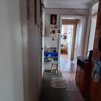 Продается 3-х комнатная квартира, 59 м²