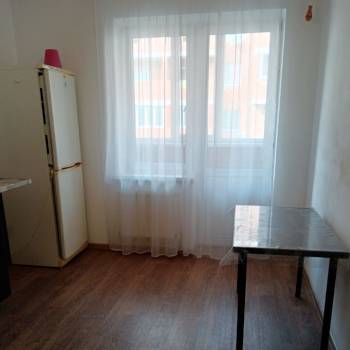 Продается 1-комнатная квартира, 35 м²