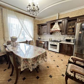 Продается Дом, 158 м²