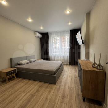 Сдается 1-комнатная квартира, 47 м²