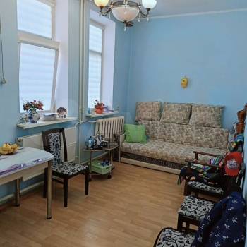 Продается Многокомнатная квартира, 69,2 м²
