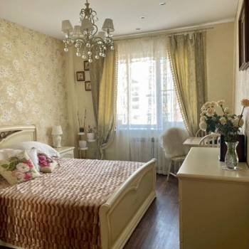 Продается 2-х комнатная квартира, 70 м²