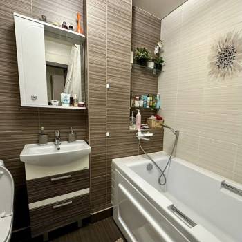 Продается 2-х комнатная квартира, 70 м²