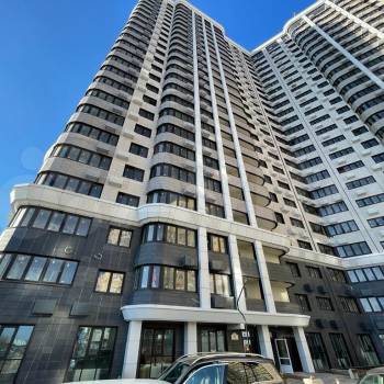 Продается 1-комнатная квартира, 50 м²
