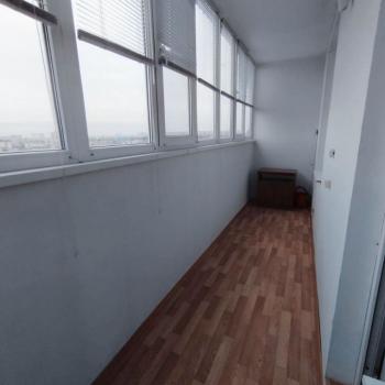 Продается 1-комнатная квартира, 40 м²