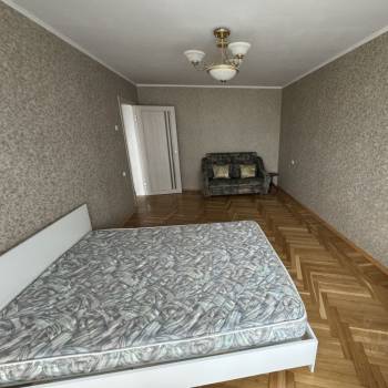 Сдается 1-комнатная квартира, 43 м²