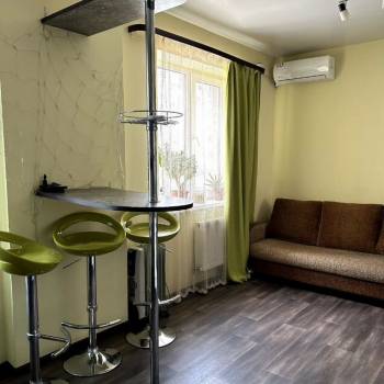 Продается 1-комнатная квартира, 26,9 м²