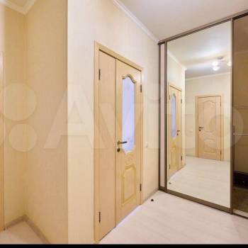 Продается 1-комнатная квартира, 41 м²