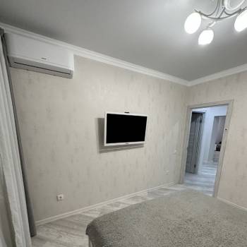 Сдается Многокомнатная квартира, 75,9 м²