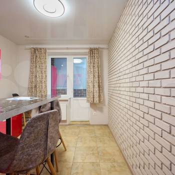 Сдается 1-комнатная квартира, 38 м²