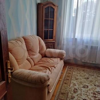 Сдается Многокомнатная квартира, 74,2 м²