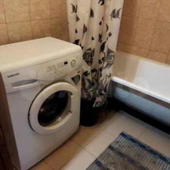 Сдается Многокомнатная квартира, 74,2 м²