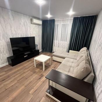 Продается 1-комнатная квартира, 40 м²