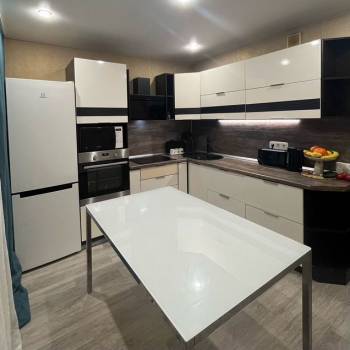 Продается 1-комнатная квартира, 40 м²