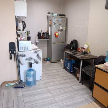 Продается 1-комнатная квартира, 28,4 м²