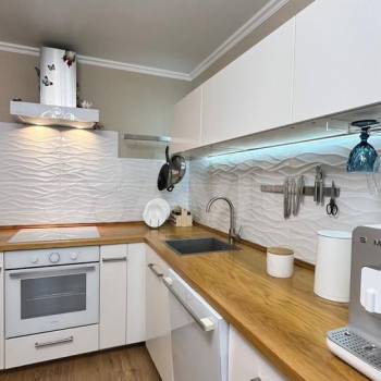 Продается 1-комнатная квартира, 46,8 м²