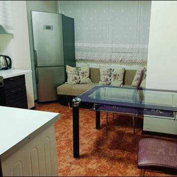 Сдается 1-комнатная квартира, 39 м²
