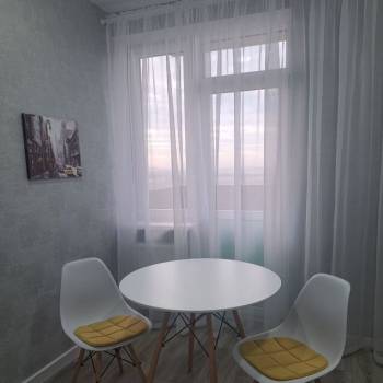 Продается 1-комнатная квартира, 36 м²
