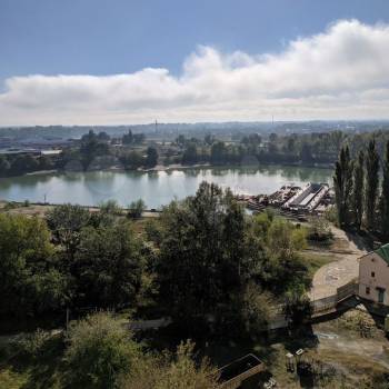 Продается 2-х комнатная квартира, 90 м²