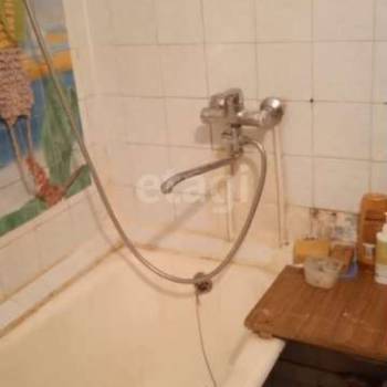 Продается 3-х комнатная квартира, 48 м²