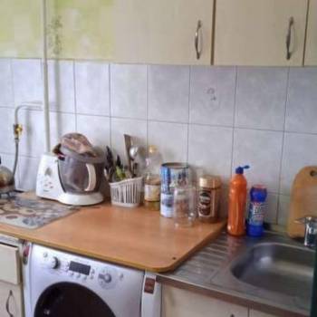 Продается 3-х комнатная квартира, 48 м²