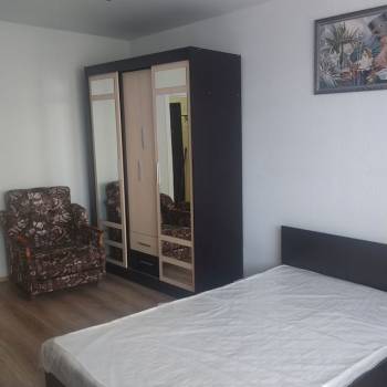 Сдается 1-комнатная квартира, 46 м²