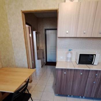 Продается 1-комнатная квартира, 34 м²