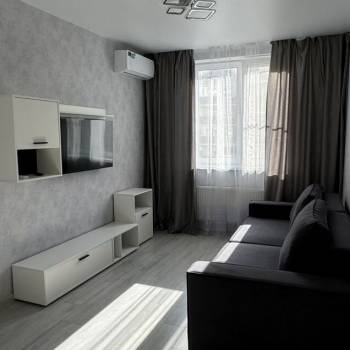 Сдается 1-комнатная квартира, 35 м²