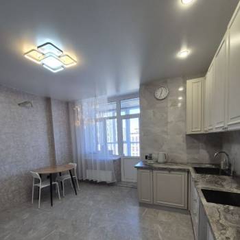 Продается 2-х комнатная квартира, 74 м²
