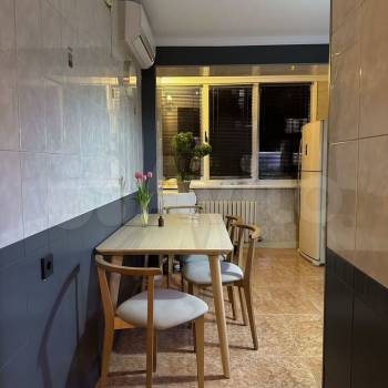 Сдается Многокомнатная квартира, 65 м²