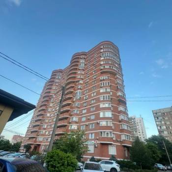 Продается 1-комнатная квартира, 39 м²