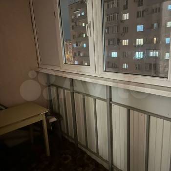 Продается 1-комнатная квартира, 49 м²