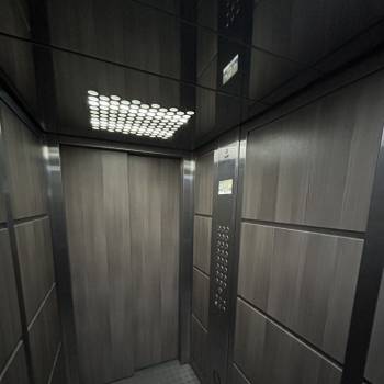 Продается 2-х комнатная квартира, 77 м²