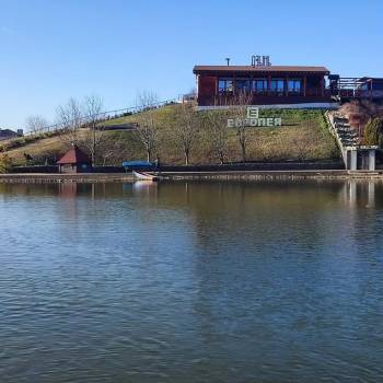 Продается 1-комнатная квартира, 40,6 м²