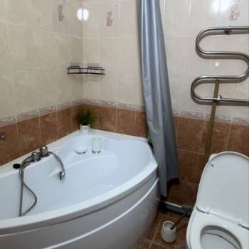 Продается 1-комнатная квартира, 42 м²