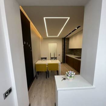 Продается 2-х комнатная квартира, 71,8 м²