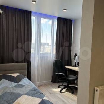 Продается 2-х комнатная квартира, 72,2 м²