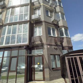 Продается 1-комнатная квартира, 39 м²