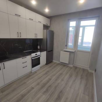 Продается 1-комнатная квартира, 36 м²