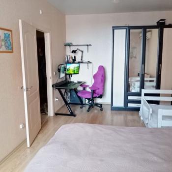 Продается 1-комнатная квартира, 40,3 м²