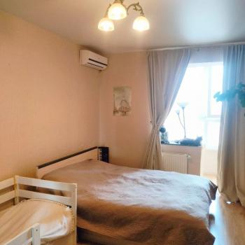 Продается 1-комнатная квартира, 40,3 м²